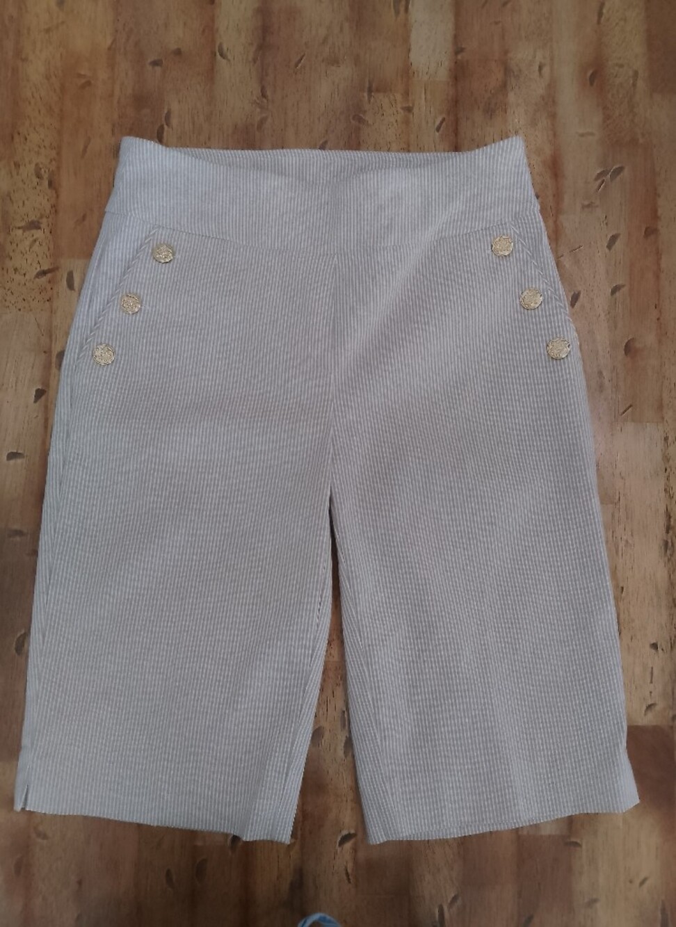 High-Waist Sailor Button Bermuda Shorts in Light Beige Nautical Sm